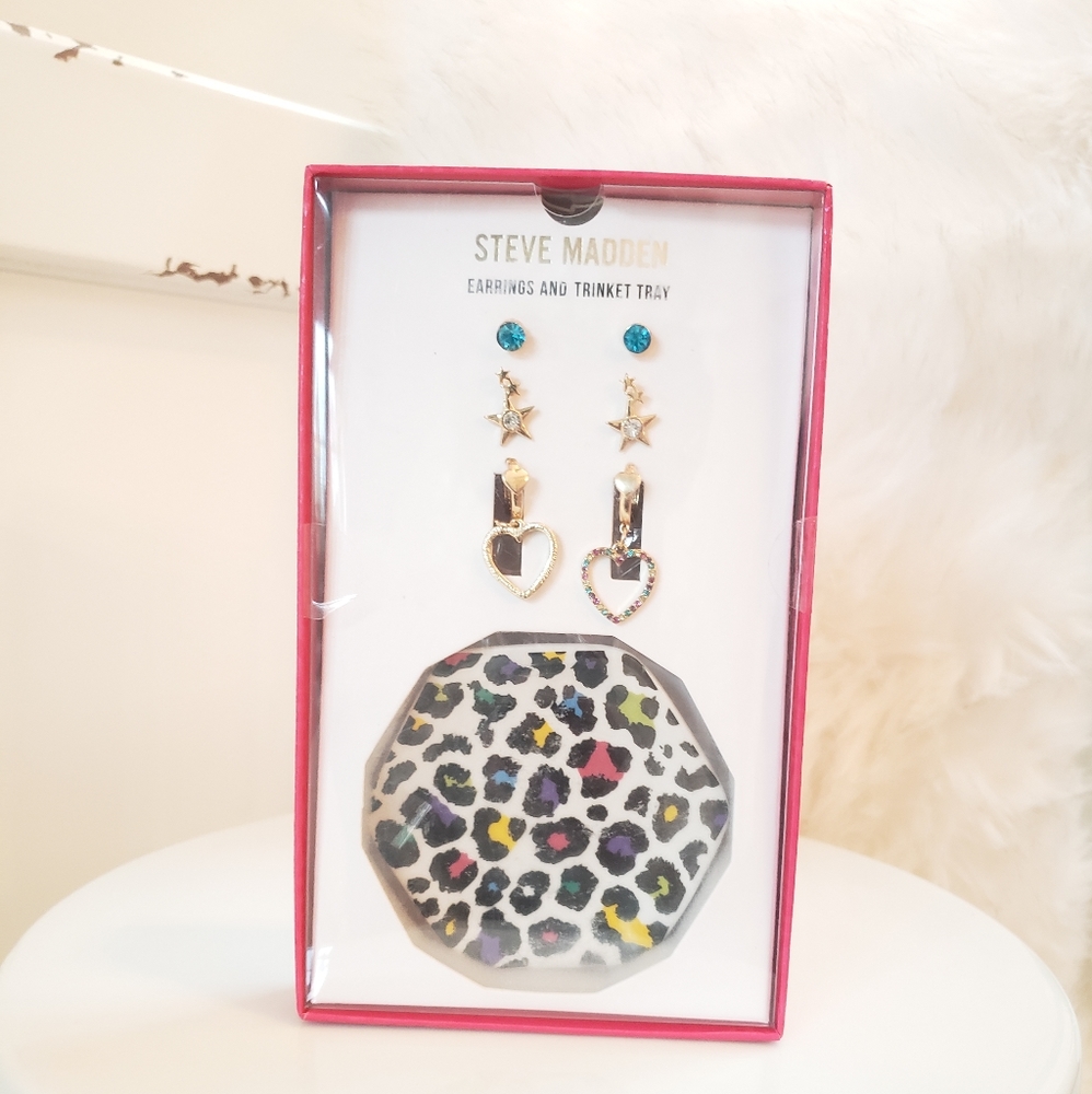 🆕️ Steve Madden Earrings and Trinket Set